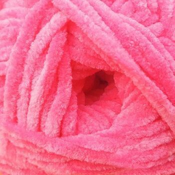 James C Brett B47 Flutterby Chunky Yarn - Bright Pink - 100g