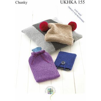 UKHKA 155 Easy Knit: Hat, Cushion, Hot Water Bottle & Phone Covers